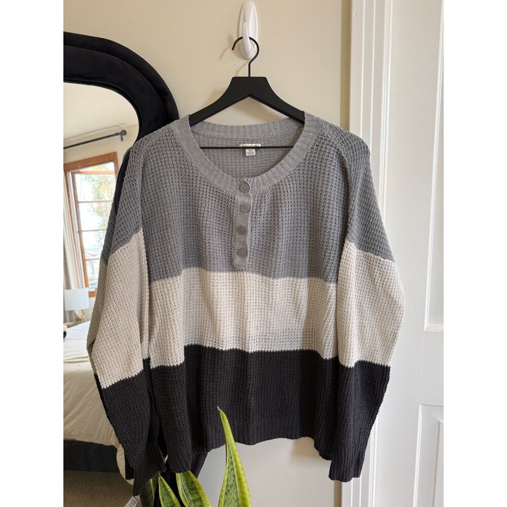 American Eagle Colorblock Henley Sweater